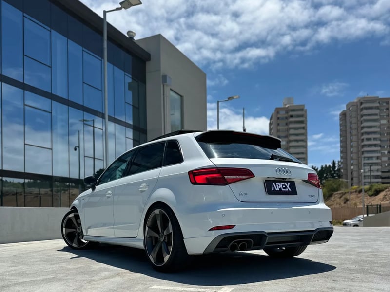 Audi A3 SLINE 2.0 TFSI 2018 - Imagen 12 de 15