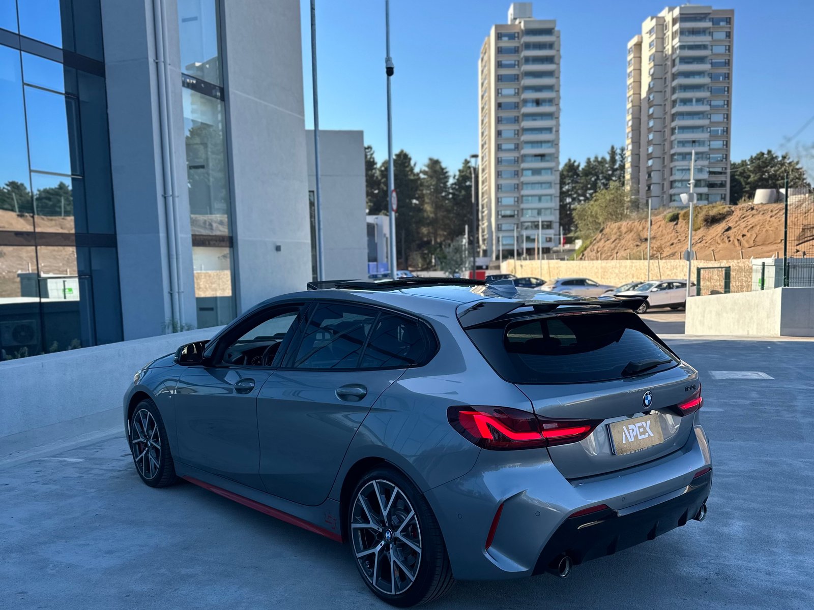 BMW 128Ti 2.0 M Sport 2023 - Foto 4 de 13