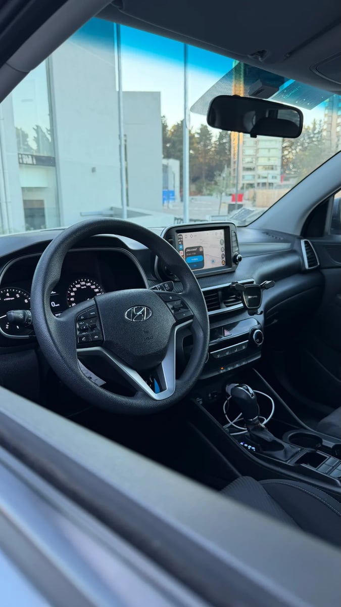 Hyundai Tucson 2.0 Plus AT 2021 2021 - Imagen 10 de 11