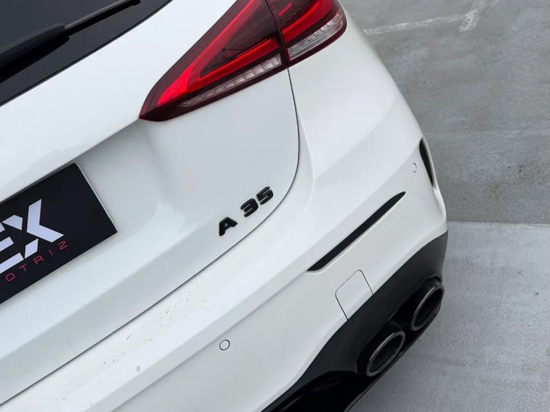 Mercedes-Benz A35 AMG 2023 - Imagen 12 de 14