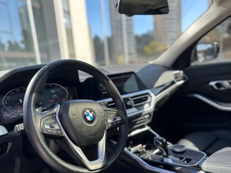 BMW 320i Sport Line G20 2022 - Imagen 16 de 17