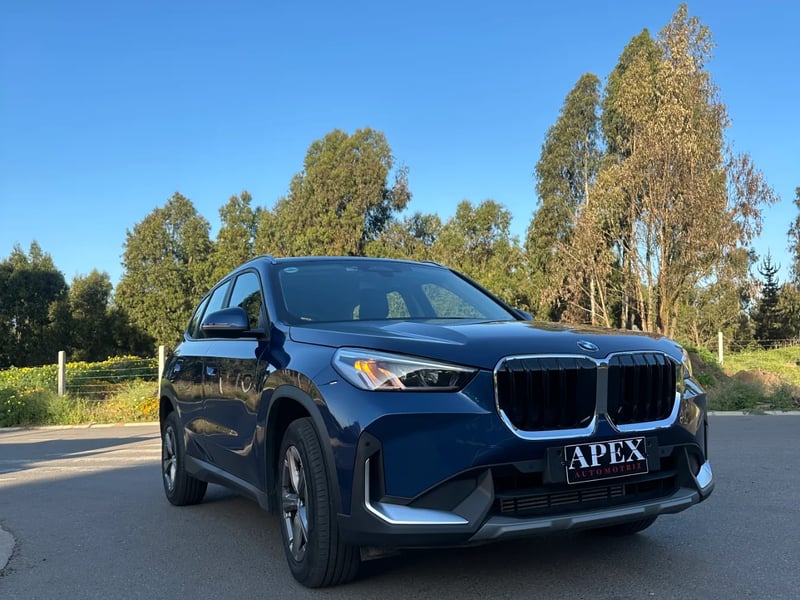 BMW X1  2.0 SDrive18d Confort 2023 - Imagen 4 de 12