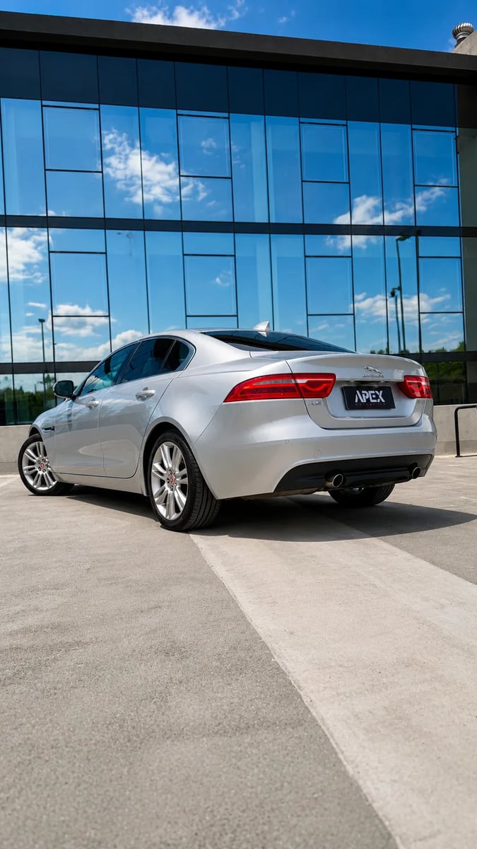 Jaguar XE 250PS Prestige 2018 - Imagen 5 de 12