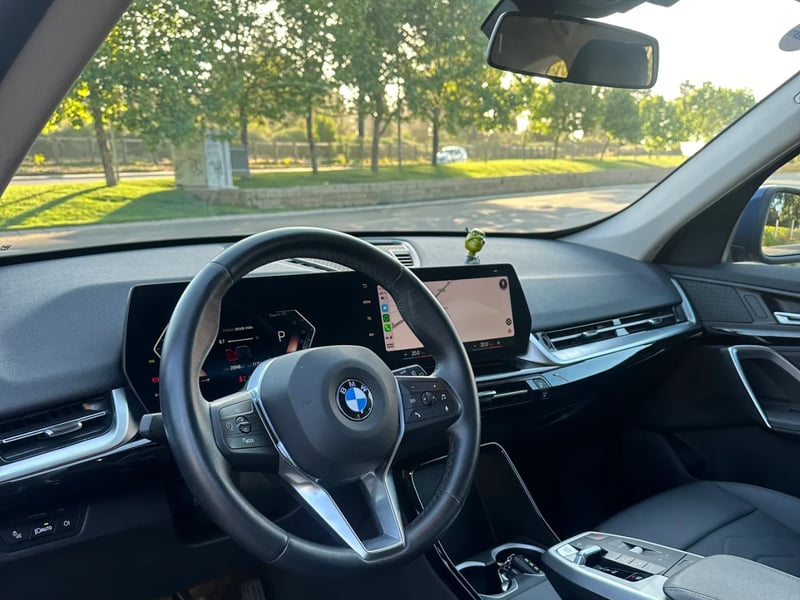 BMW X1  2.0 SDrive18d Confort 2023 - Imagen 10 de 12