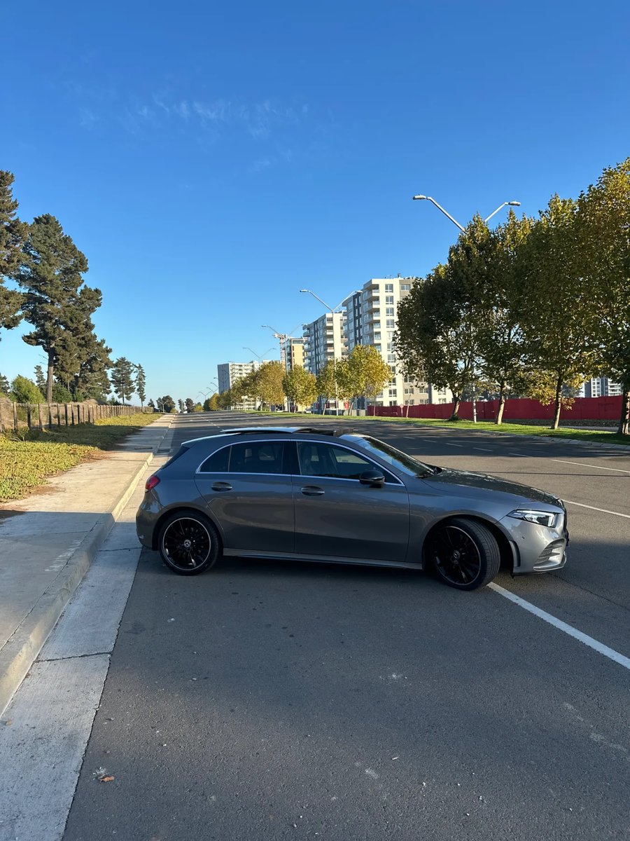 Mercedes-Benz 2.0 DCT AMG Line 2019 - Imagen 6 de 16