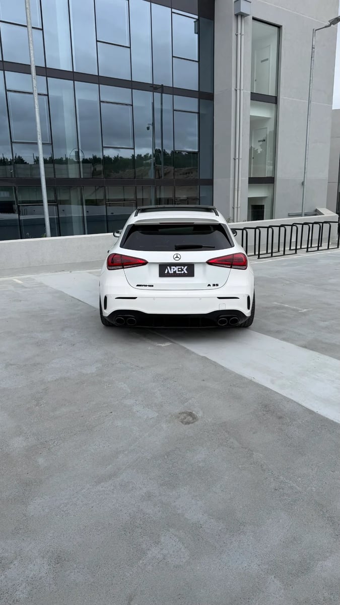 Mercedes-Benz A35 AMG 2023 - Imagen 11 de 14