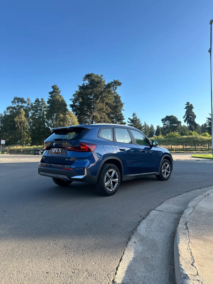 BMW X1  2.0 SDrive18d Confort 2023 - Imagen 7 de 12