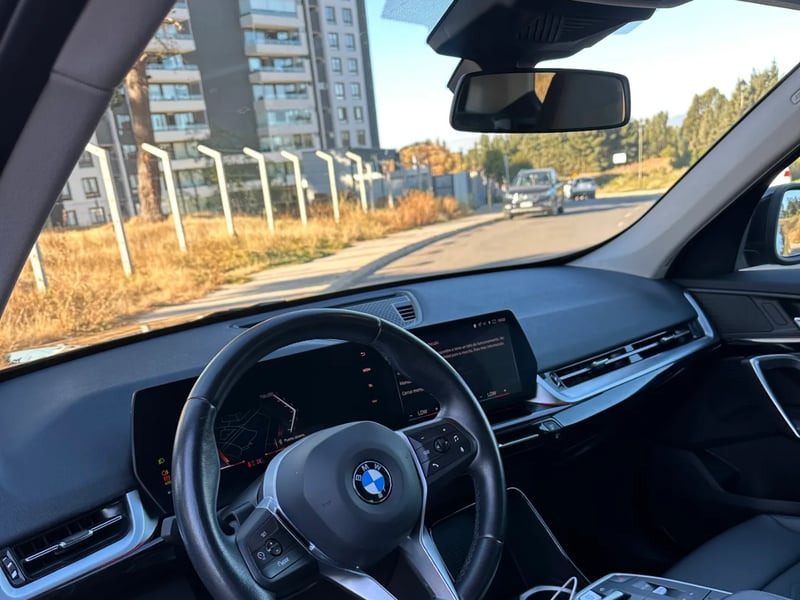 BMW X1  SDRIVE 18i 1.5 2023 - Imagen 13 de 15