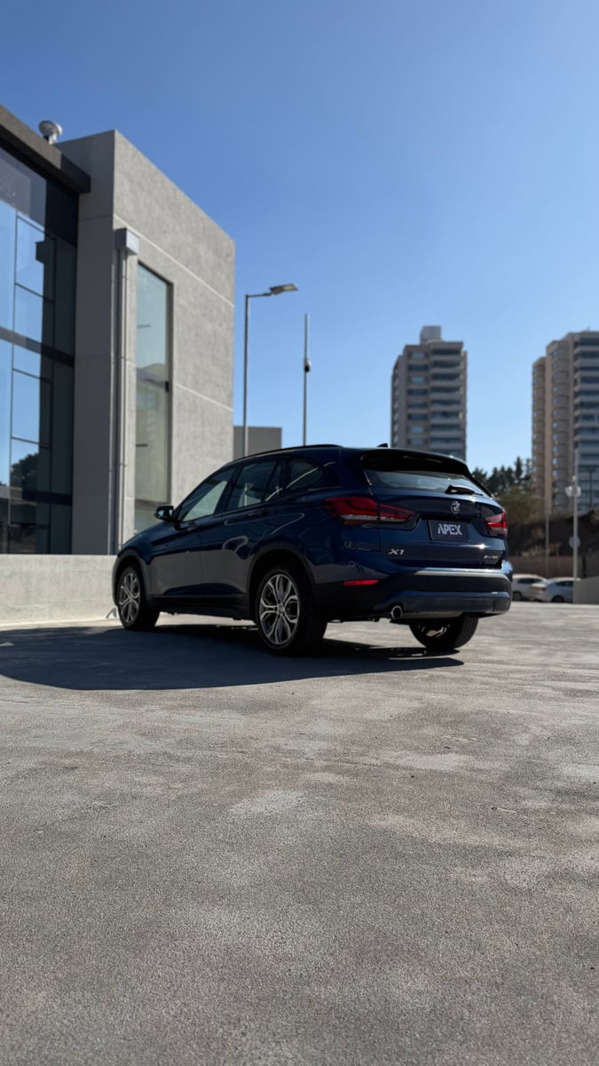 BMW X1 SDrive18D Diésel 2.0 2022 - Imagen 5 de 10
