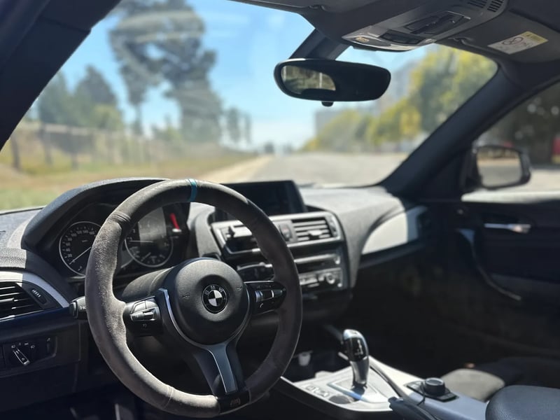 BMW 2.0 A KIT M Sport 3P 2018 - Imagen 12 de 13