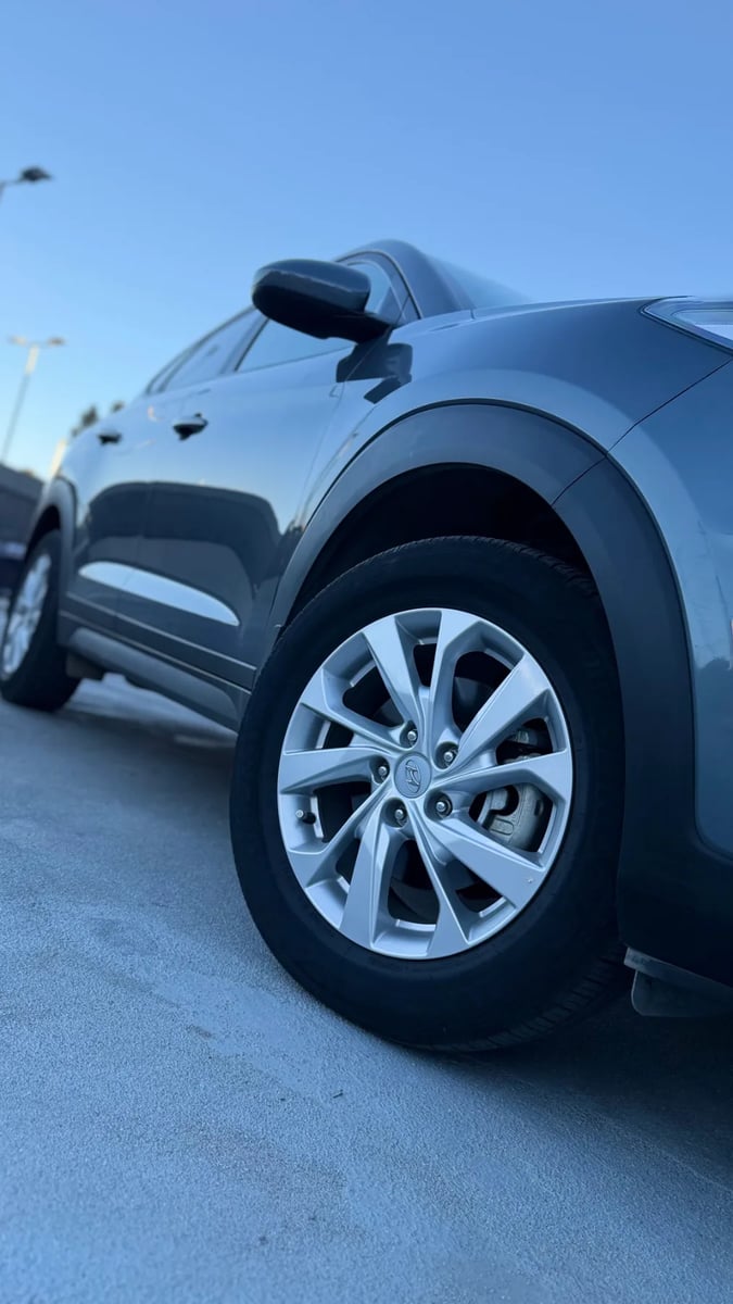 Hyundai Tucson 2.0 Plus AT 2021 2021 - Imagen 3 de 11