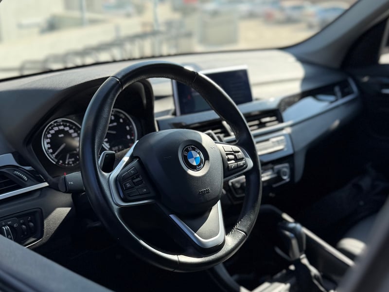BMW X1 SDrive18D Diésel 2.0 2022 - Imagen 9 de 10