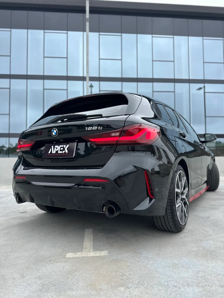 BMW 128Ti 2022 - Imagen 5 de 14