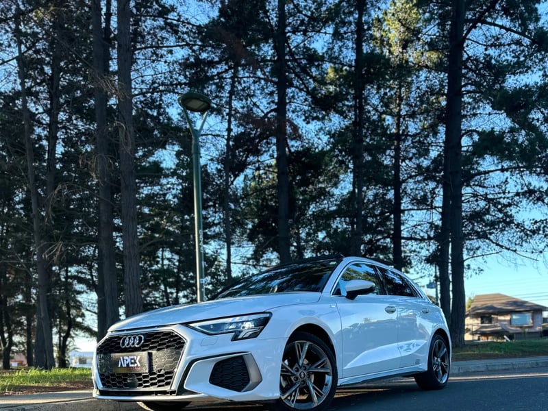 Audi A3 Sportback 35 TFSI SLINE 2022 - Imagen 10 de 15