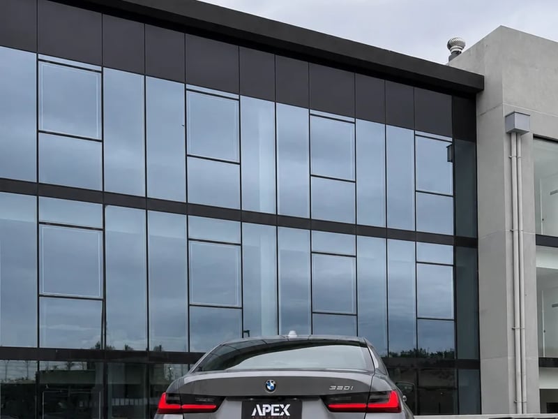 BMW 320i Urban LCI 2 2023 - Imagen 3 de 12