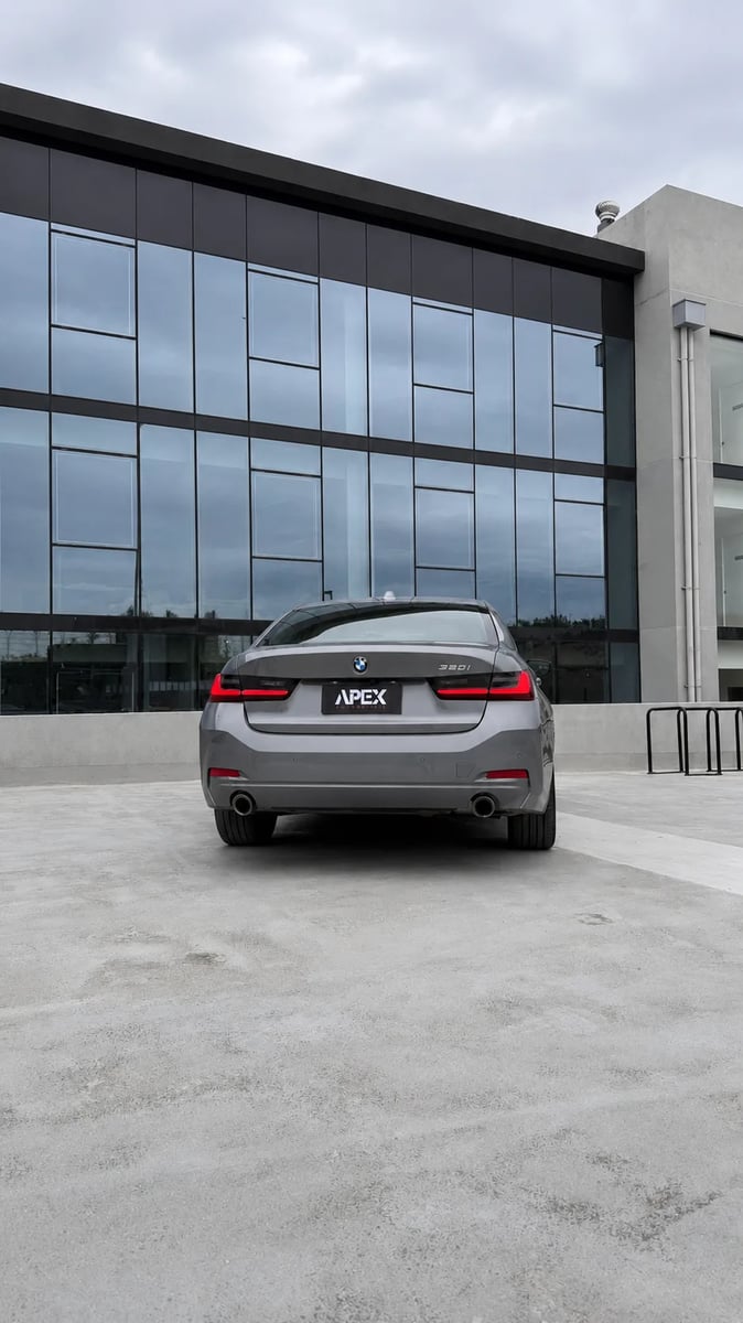 BMW 320i Urban LCI 2 2023 - Imagen 3 de 12