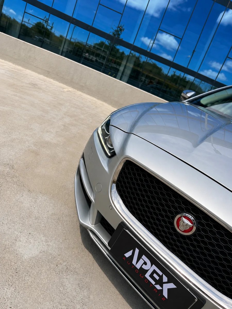 Jaguar XE 250PS Prestige 2018 - Imagen 9 de 12