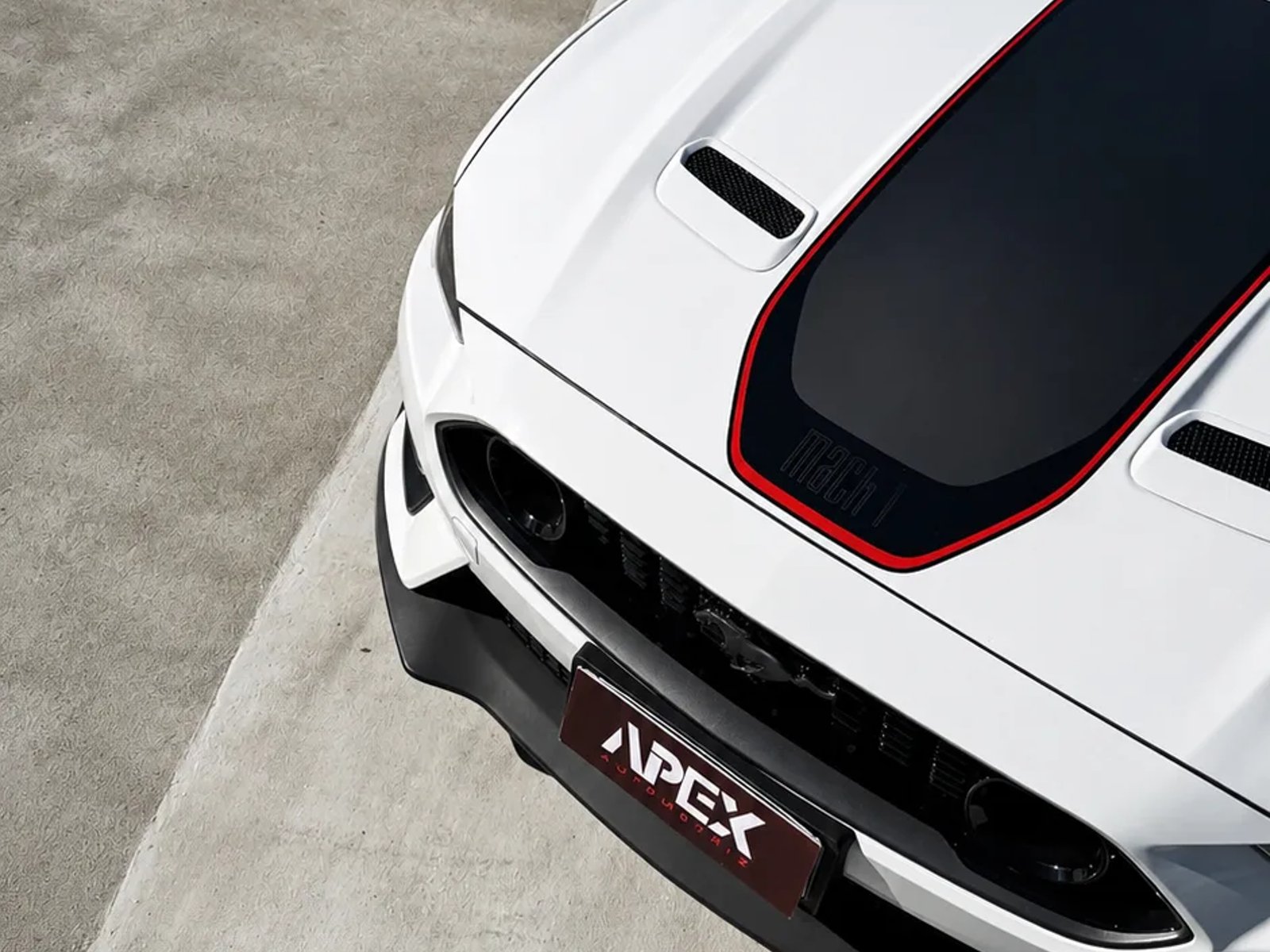 Ford MUSTANG MACH1 2024 - Foto 4 de 11
