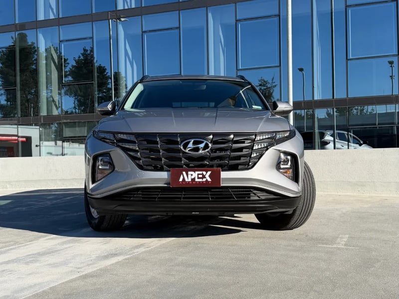 Hyundai TUCSON NX4 GDI 7DCT 1.6 TURBO 2023 - Imagen 10 de 18