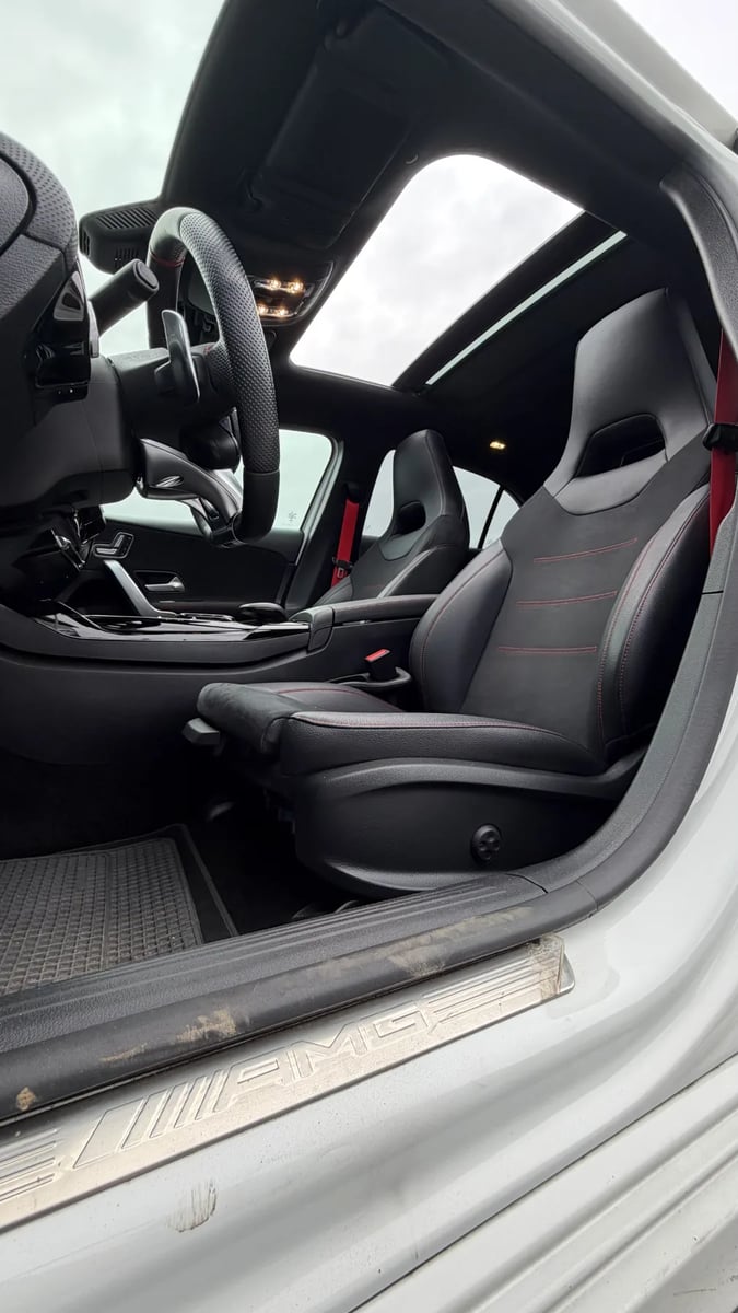 Mercedes-Benz A35 AMG 2023 - Imagen 14 de 14