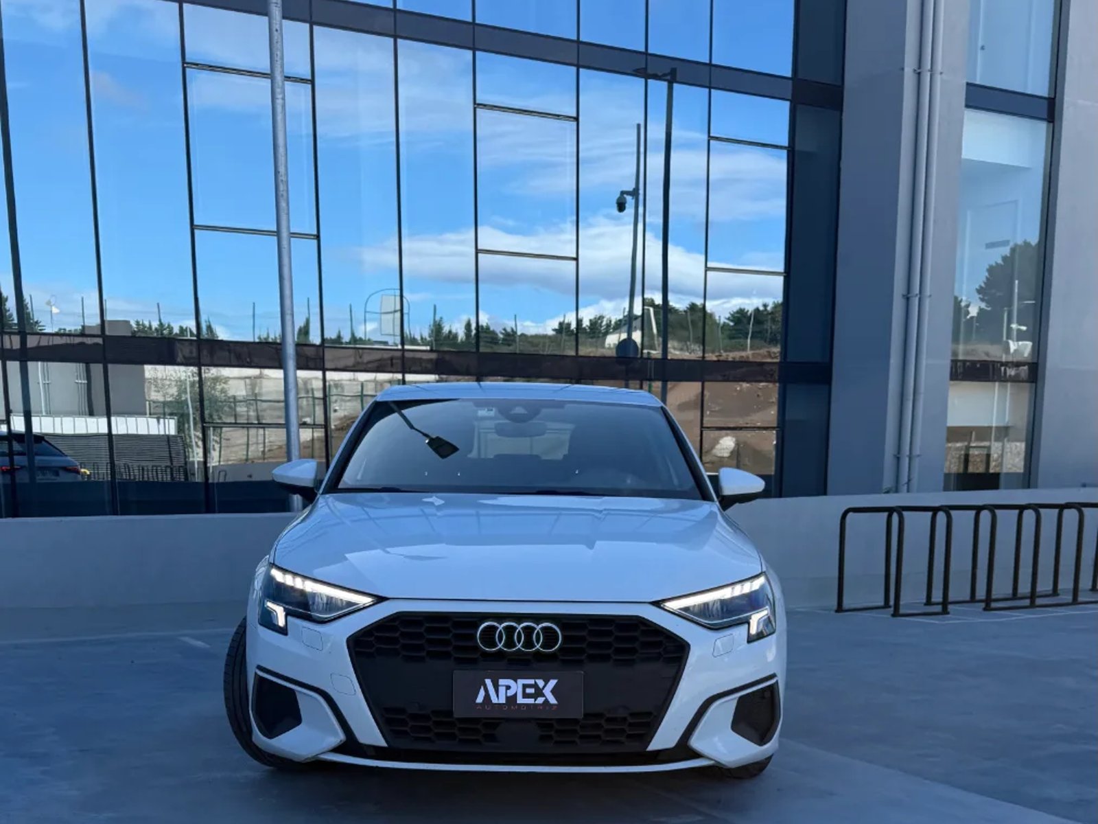Audi A3 TFSI 35 SPORTBACK 2022 - Foto 4 de 12
