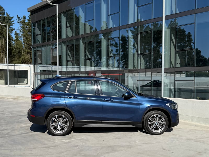 BMW X1 SDrive18D Diésel 2.0 2022 - Imagen 7 de 10