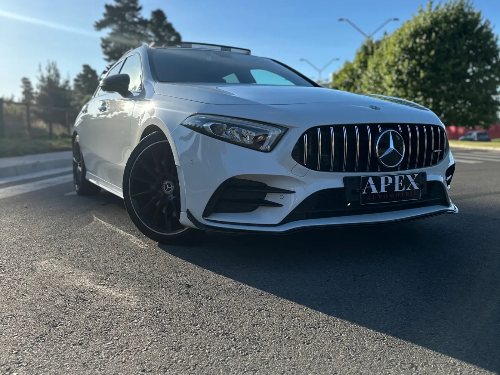 Mercedes-Benz A250 AMG 2021 - Foto 5 de 15