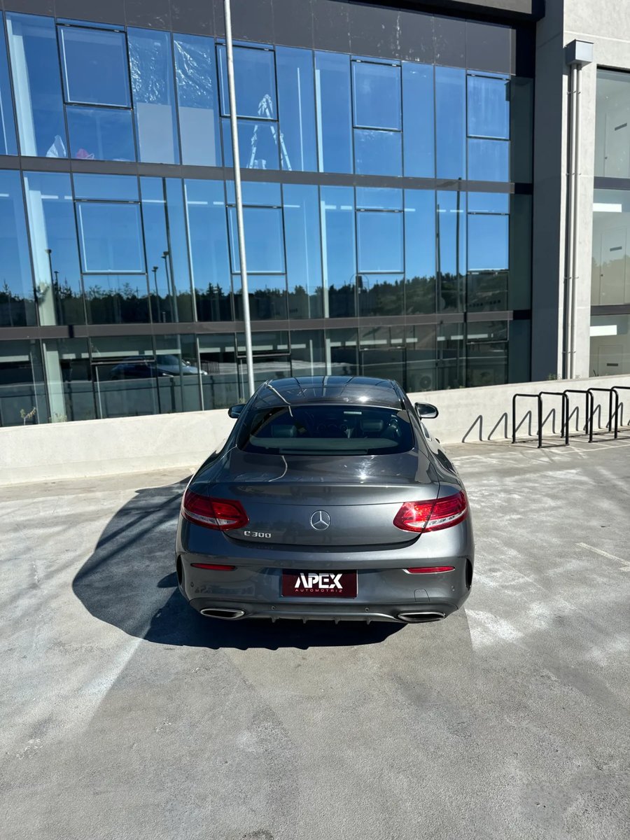 Mercedes-Benz C300 Coupe 2017 - Imagen 4 de 10