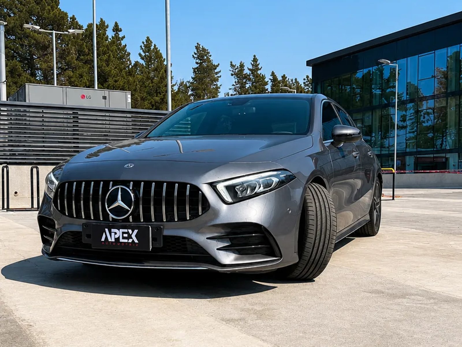 Mercedes-Benz A200 D 2020 - Foto 3 de 9