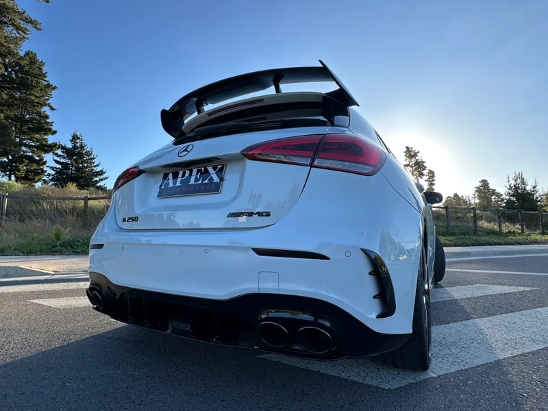 Mercedes-Benz A250 AMG 2021 - Imagen 12 de 15