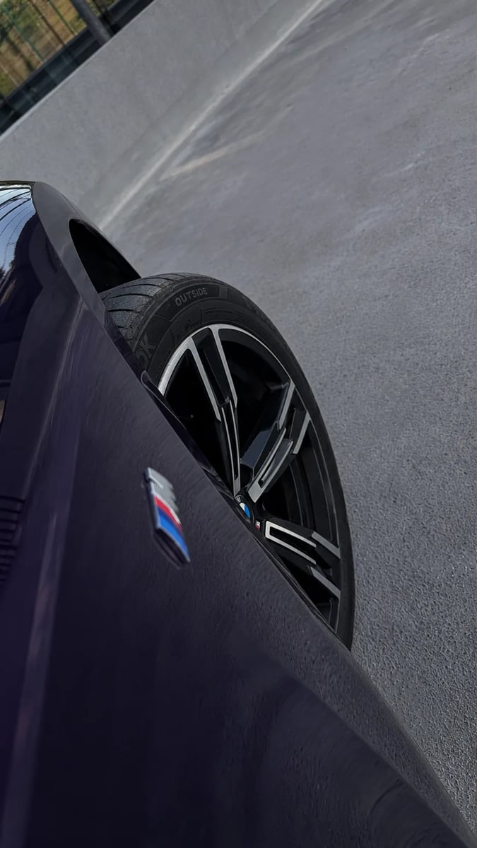 BMW 220i M SPORT 2023 - Imagen 9 de 15