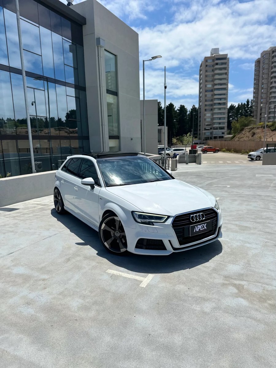 Audi A3 SLINE 2.0 TFSI 2018 - Imagen 10 de 15