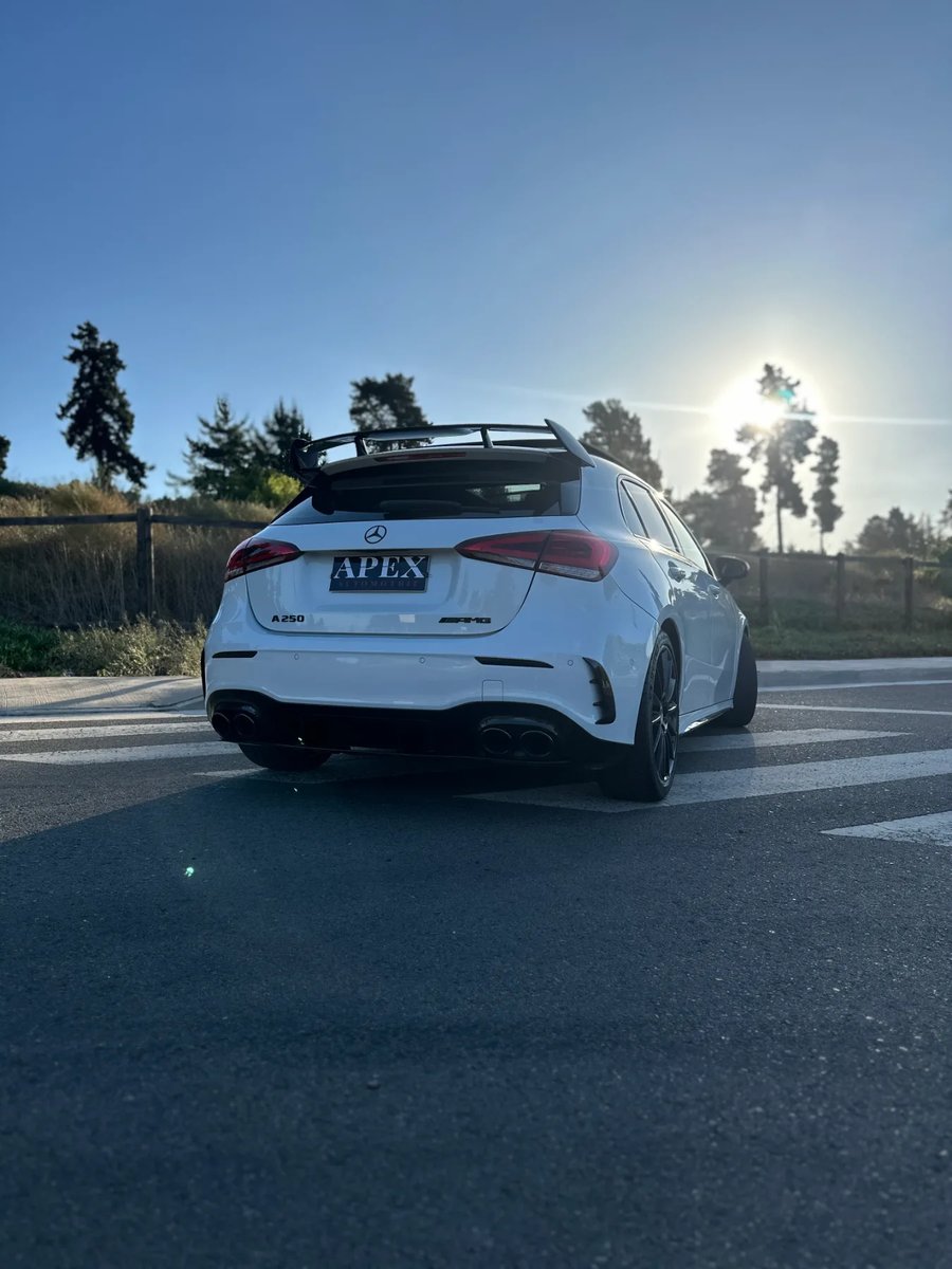 Mercedes-Benz A250 AMG 2021 - Imagen 9 de 15