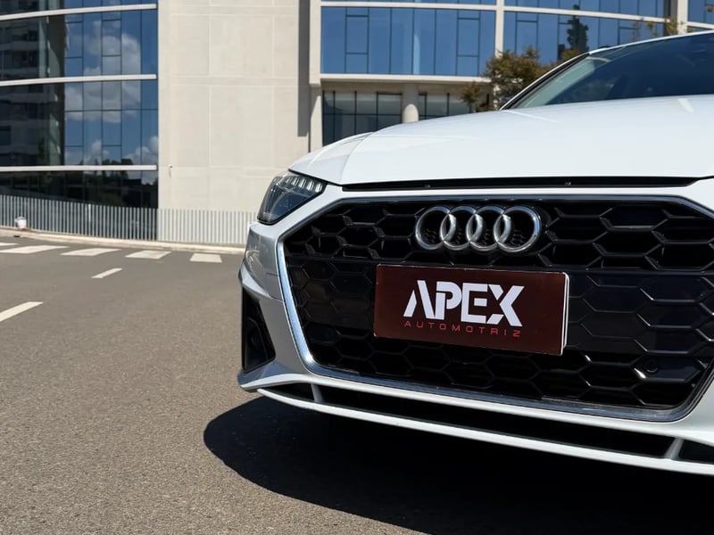 Audi A4 TFSI 35 SPORT SLINE 2021 - Imagen 6 de 18