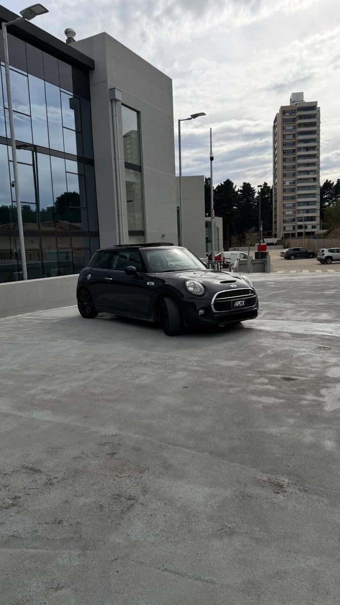 Mini COOPER S 2017 - Imagen 11 de 14