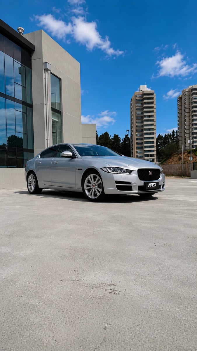Jaguar XE 250PS Prestige 2018 - Imagen 4 de 12