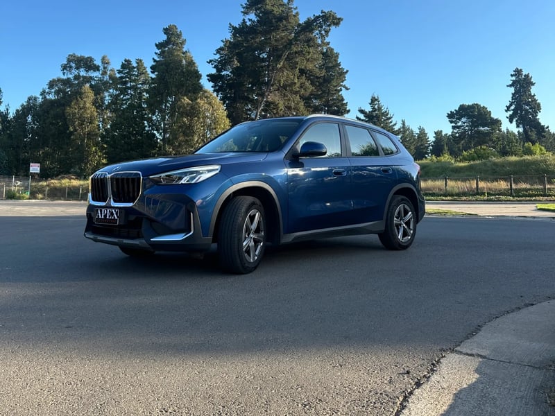 BMW X1  2.0 SDrive18d Confort 2023 - Imagen 3 de 12