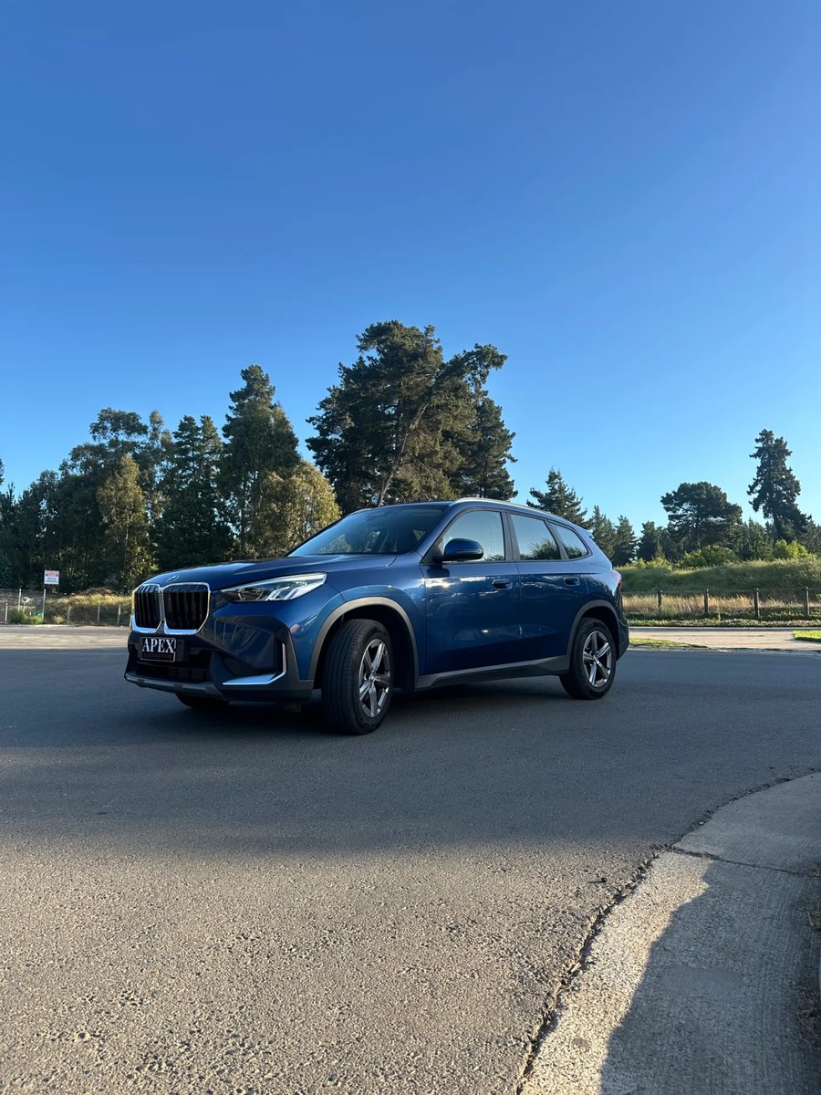 BMW X1  2.0 SDrive18d Confort 2023 - Imagen 3 de 12