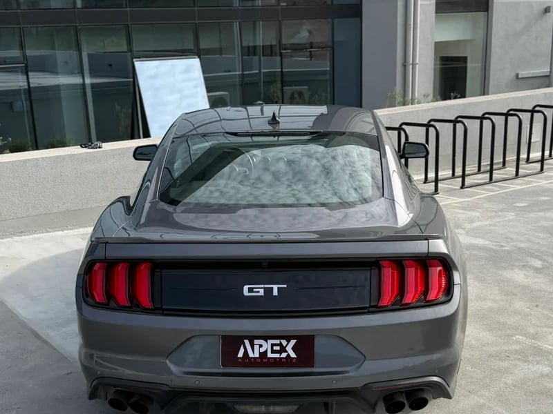 Ford Mustang 5.0 2022 - Imagen 10 de 14