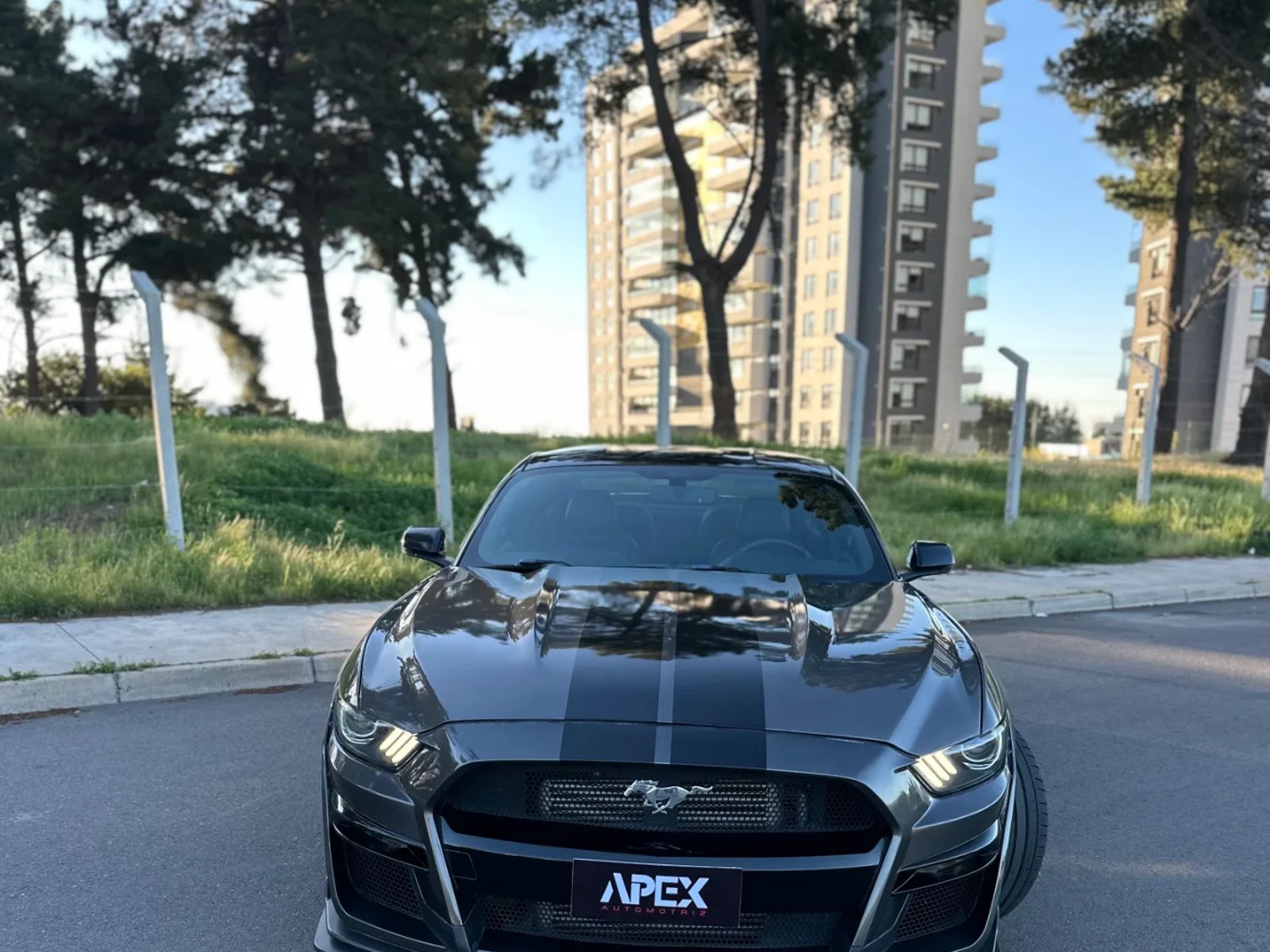Ford Mustang Premium 2.3 2016 - Foto 2 de 11