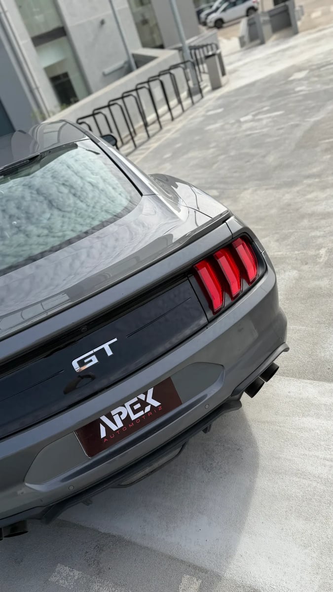 Ford Mustang 5.0 2022 - Imagen 9 de 14