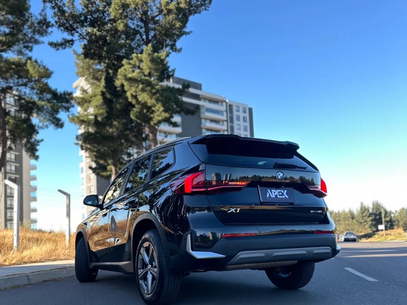 BMW X1  SDRIVE 18i 1.5 2023 - Imagen 9 de 15