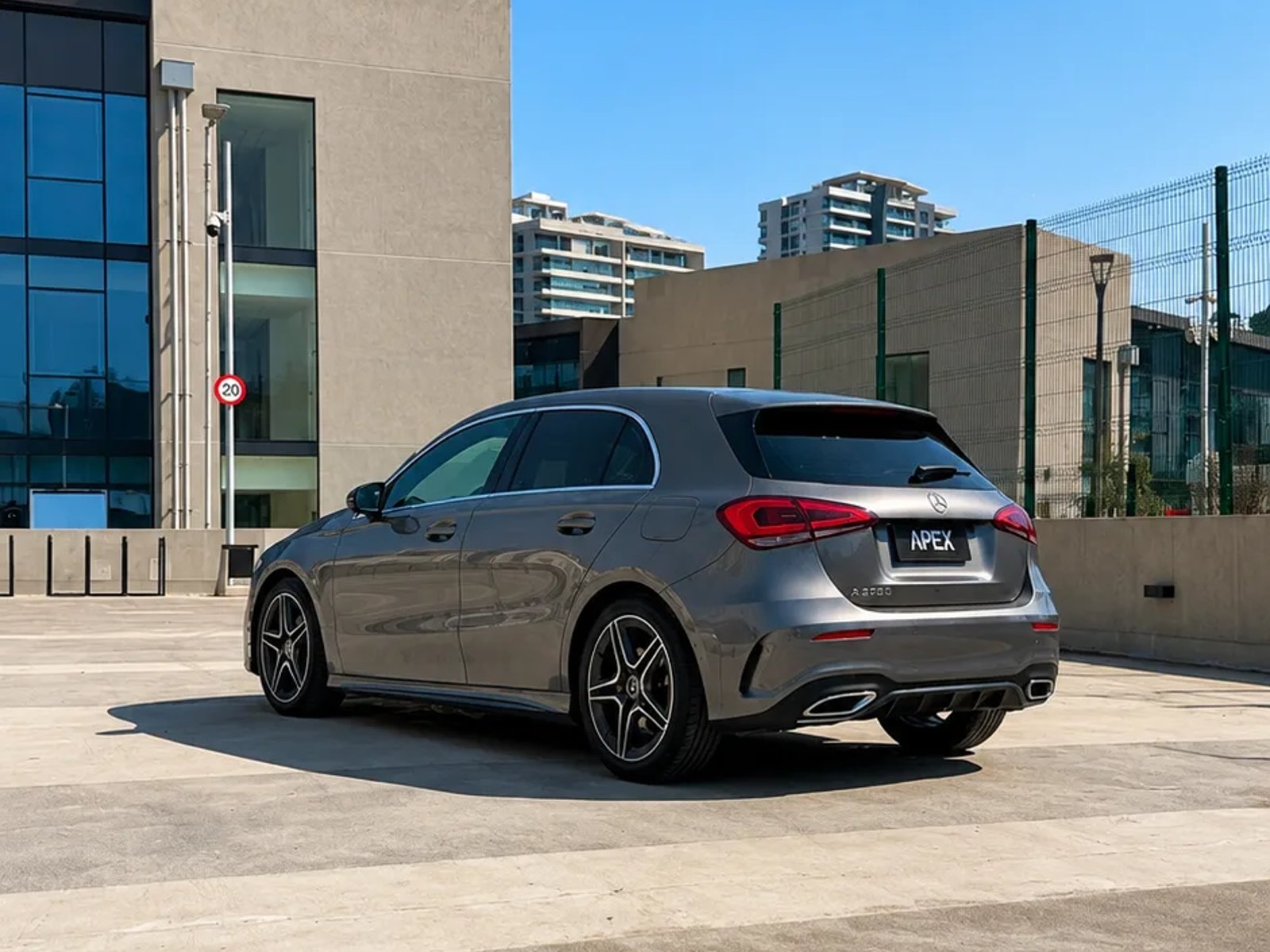 Mercedes-Benz A200 D 2020 - Foto 4 de 9