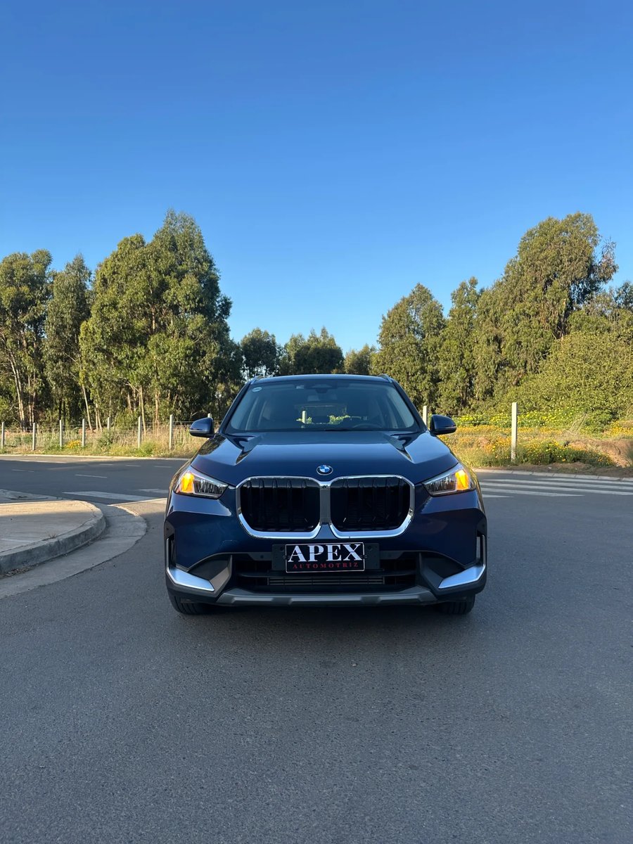 BMW X1  2.0 SDrive18d Confort 2023 - Imagen 9 de 12