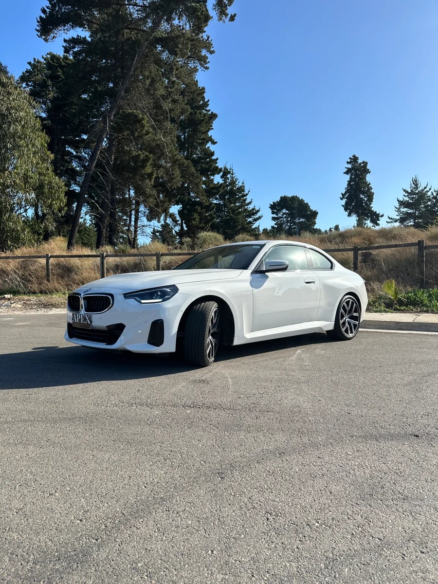 BMW 2.0 Dynamic Coupé 2024 - Imagen 4 de 13