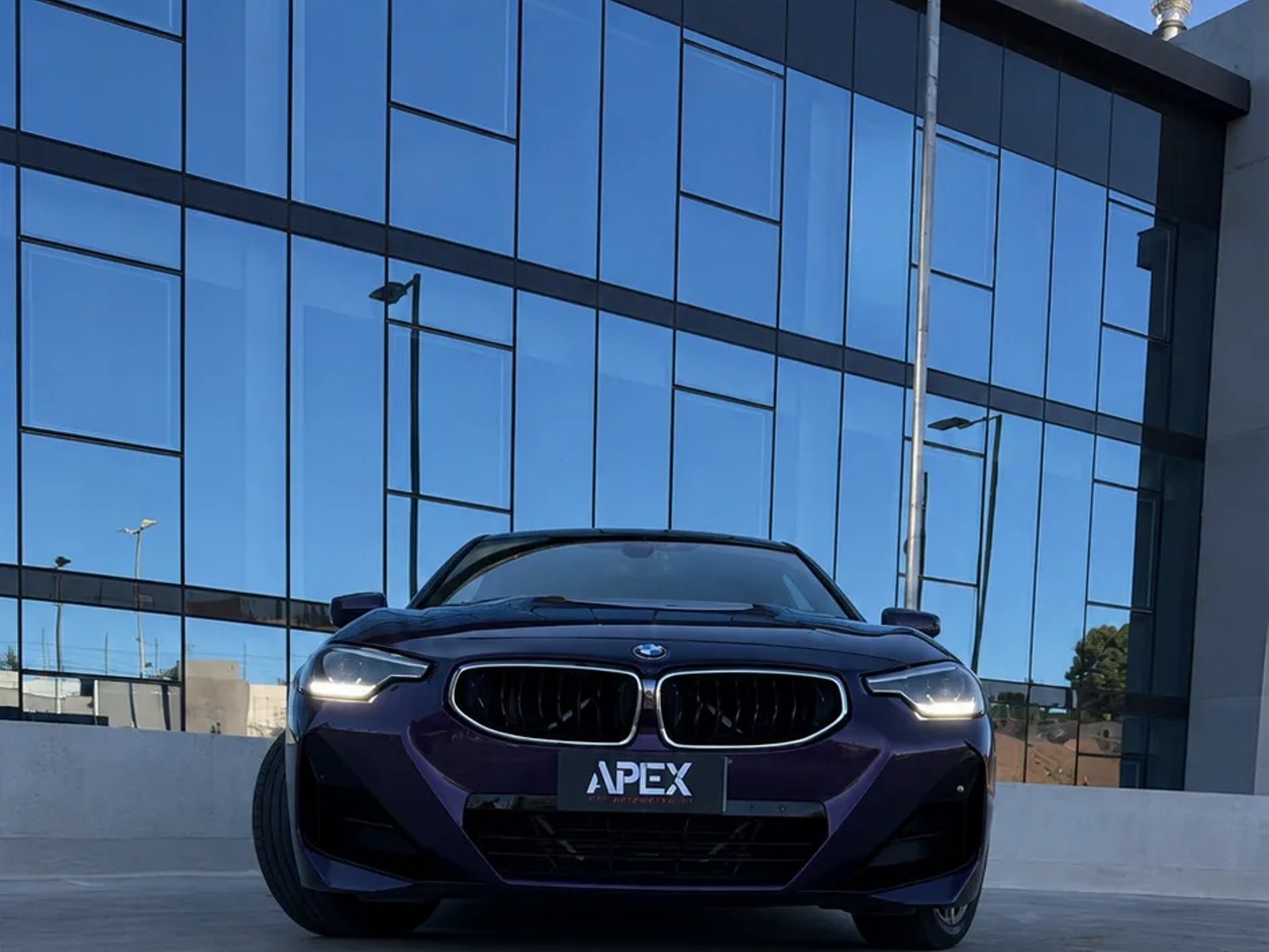 BMW 220i M SPORT 2023 - Foto 5 de 15