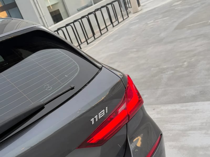 BMW 118i Dynamic 2021 - Imagen 3 de 12
