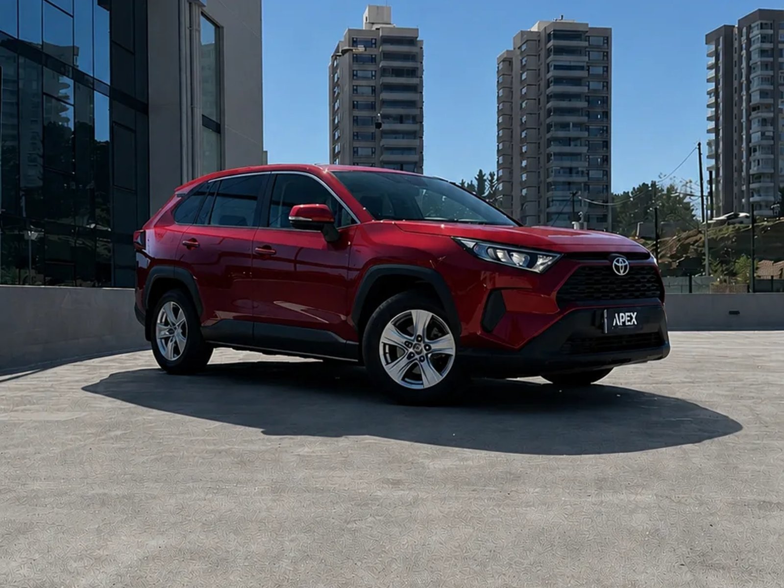 Toyota RAV4 LE MT 2020 - Foto 4 de 9
