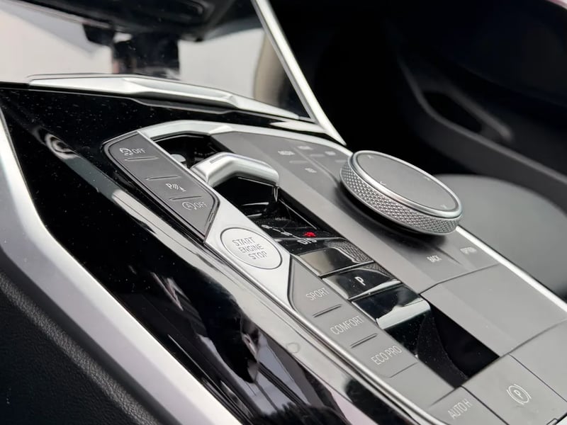 BMW 320i Urban LCI 2 2023 - Imagen 12 de 12