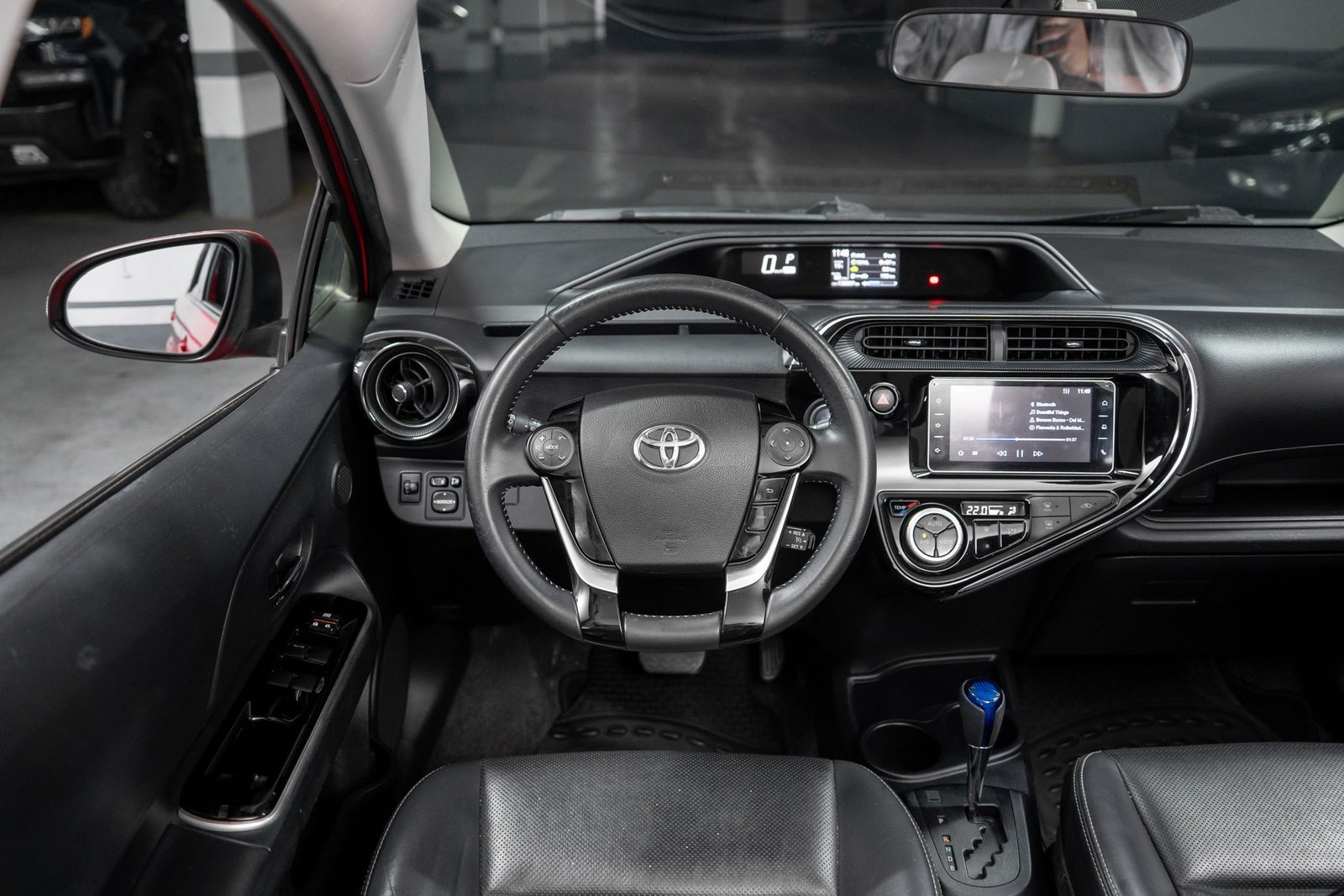 Toyota Prius C 1.5 2018 - Imagen 14 de 20